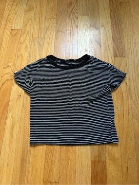Zara Black & White Striped Cropped Tee